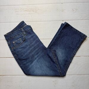 Lee Riders - Women’s MidRise Capri Jeans - Size 6M